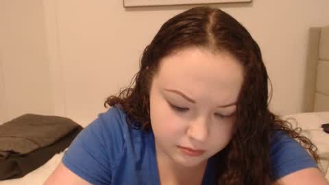 Emily Bankz online show from November 25, 2024, 4:37 am