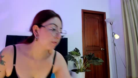 Emilyy Watson online show from January 16, 2025, 11:46 am