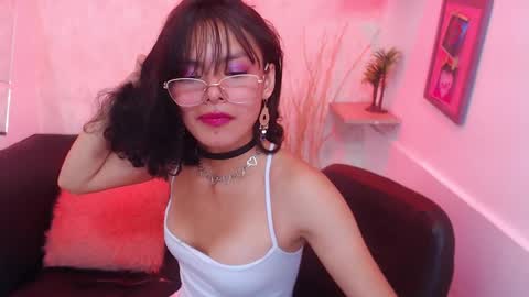 emma_daves online show from December 18, 2024, 1:32 pm