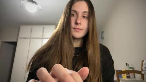 emma_just online show from December 15, 2024, 7:44 am