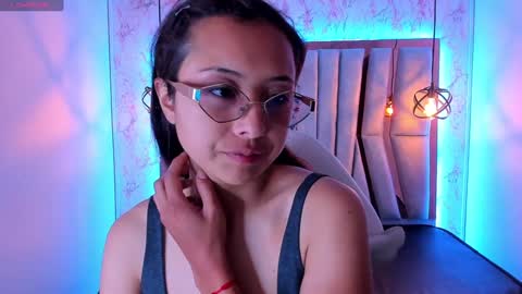 emma_naughty06 online show from January 11, 2025, 11:19 am