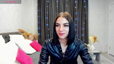 emy__angel online show from December 28, 2024, 12:27 am