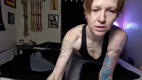 Cedar redhead and River brunette online show from January 4, 2025, 1:07 am