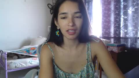 erina_1 online show from January 15, 2025, 3:55 pm