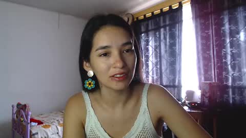 erina_1 online show from December 1, 2024, 4:14 pm