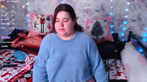 estelle_hicks online show from December 23, 2024, 6:07 pm