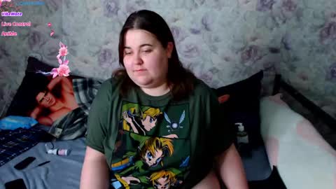 estelle_hicks online show from December 6, 2024, 6:27 pm