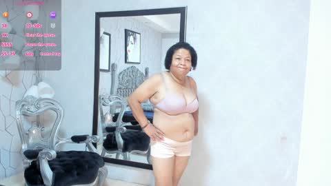 I am Estrella 2pm to 8pm Colombia time  online show from November 19, 2024, 12:03 pm