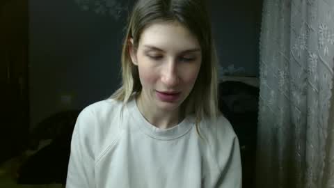 evelyn_21_m online show from January 3, 2025, 4:54 pm