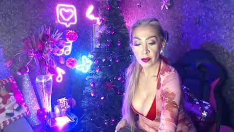 EvelynaGrey online show from December 19, 2024, 4:06 am