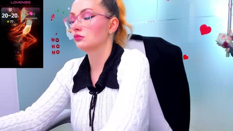 evelyne_rose online show from December 6, 2024, 6:11 am