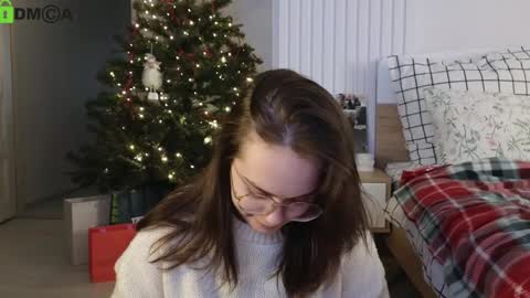 evi_woow online show from January 7, 2025, 9:48 pm