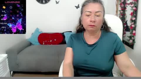 Pamela  online show from November 18, 2024, 3:31 pm