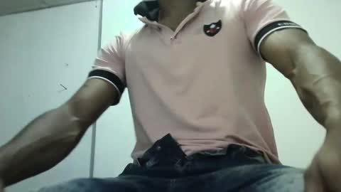 fernandez_latinblack online show from December 10, 2024, 6:48 am