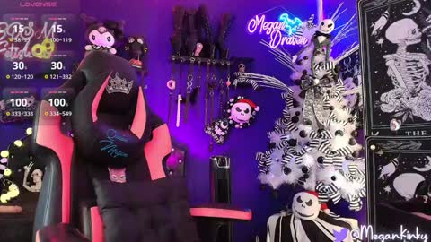 kinky Megan Draven online show from December 11, 2024, 5:18 pm