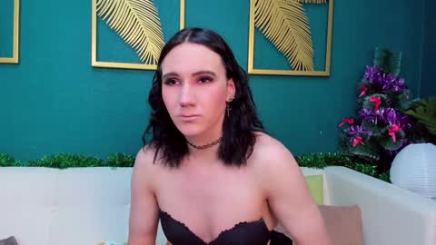 Hi Im Fill. I am online on Tue Wed Thu Sun 12 - 2 am  online show from December 19, 2024, 10:03 am