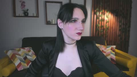 Hi Im Fill. I am online on Tue Wed Thu Sun 12 - 2 am  online show from December 13, 2024, 10:14 am