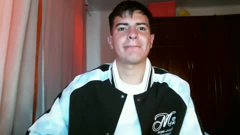 franccesco_699 online show from November 25, 2024, 3:24 pm