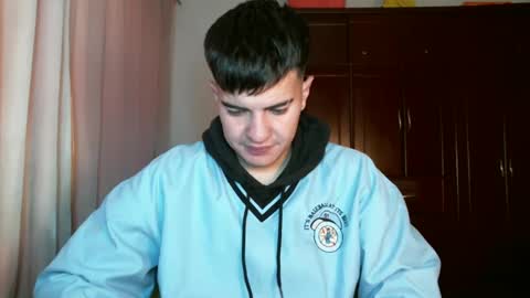 franccesco_699 online show from November 28, 2024, 4:00 pm