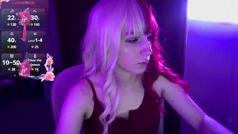 FreyaTheGemini online show from November 12, 2024, 4:24 am