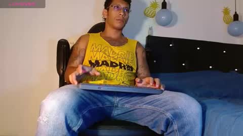 Ricardodominic 1   MODELO INDEPENDIENTE online show from November 24, 2024, 3:21 am