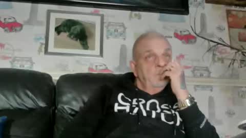 fuckdog371666 online show from December 22, 2024, 4:43 pm