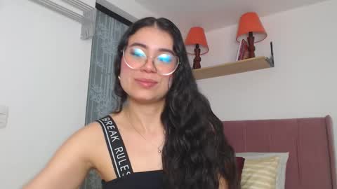 GabrielaRossa online show from December 6, 2024, 12:51 pm