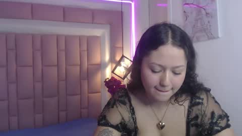 gabrielaxoxo online show from January 9, 2025, 4:41 am