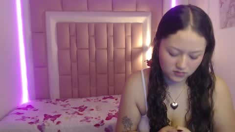 gabrielaxoxo online show from January 11, 2025, 4:19 am