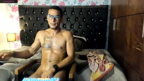 geminiano_hot online show from December 1, 2024, 1:25 am