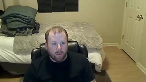 gingerbearded_man online show from November 21, 2024, 2:48 am