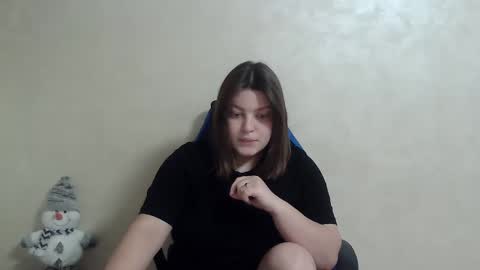 girl_leya online show from December 27, 2024, 11:11 pm