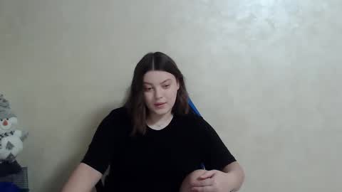 girl_leya online show from December 11, 2024, 11:04 pm