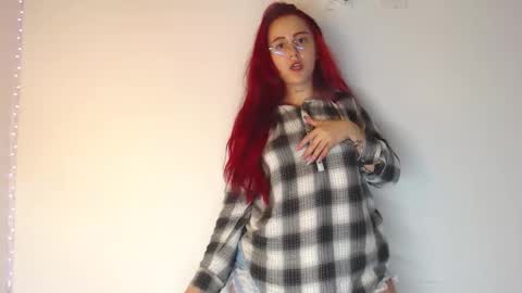 goddess_allison online show from December 1, 2024, 4:28 am