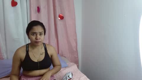 greta_jones online show from February 12, 2025, 2:47 am