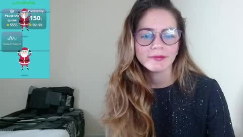 hanny_333 online show from January 3, 2025, 8:58 am