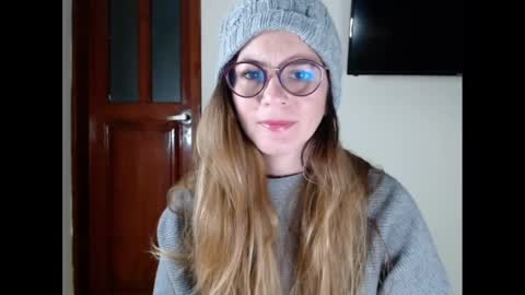 hanny_333 online show from January 21, 2025, 9:36 am