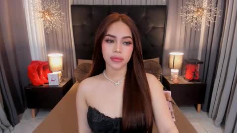 hennessygoddess69 online show from February 1, 2025, 6:56 pm