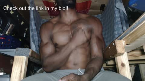 King E   Your fav muscle stud online show from November 11, 2024, 2:18 am