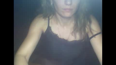 honey0bunny35 online show from December 2, 2024, 9:17 pm