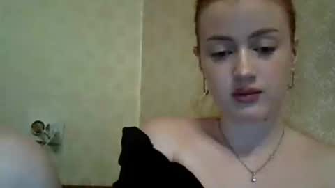 honey_wells online show from January 6, 2025, 7:11 pm