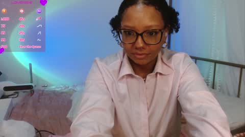 Horny Little Honey online show from December 19, 2024, 9:03 pm