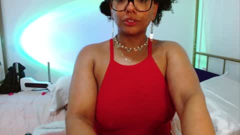 Horny Little Honey online show from December 1, 2024, 5:19 pm