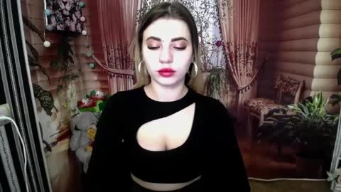 hot_leyla online show from November 22, 2024, 6:54 am