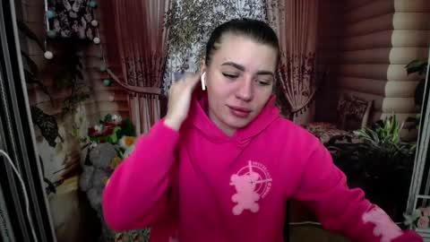 hot_leyla online show from December 20, 2024, 6:24 am