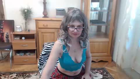 hotmaria73 online show from January 2, 2025, 6:55 am