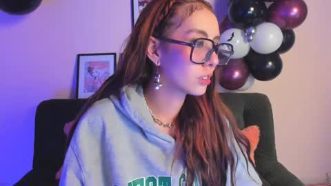 Natalia online show from November 25, 2024, 12:06 am