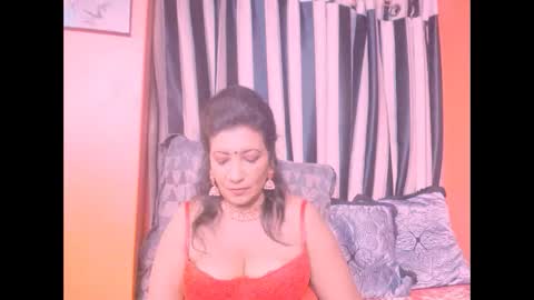 indiansarika65 online show from November 15, 2024, 5:27 pm