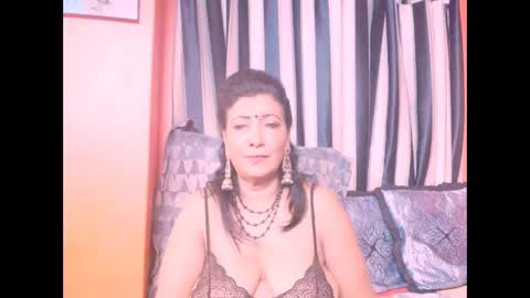 indiansarika65 online show from November 20, 2024, 4:32 pm