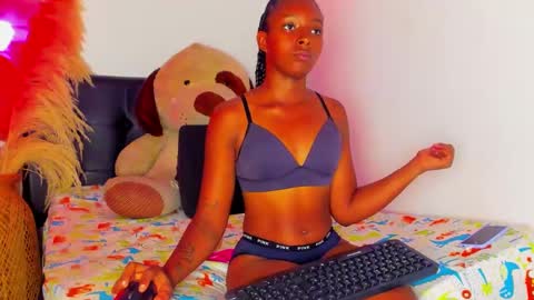 Chavela  ebony  new bighips roleplay online show from December 22, 2024, 6:54 pm